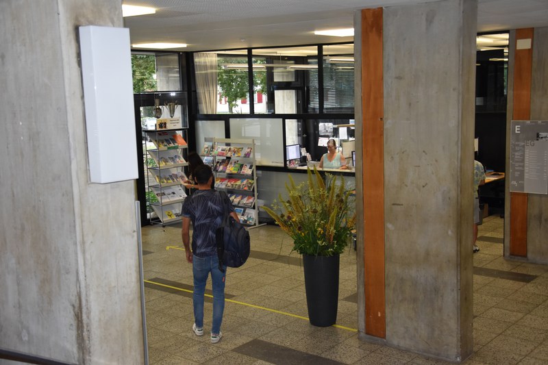 Empfang an der Loge im AGS Hauptgebäude