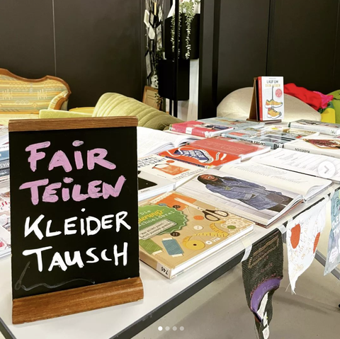 Bild Kleidertausch